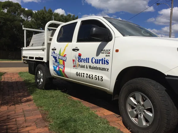 Brett Curtis Painting branded ute